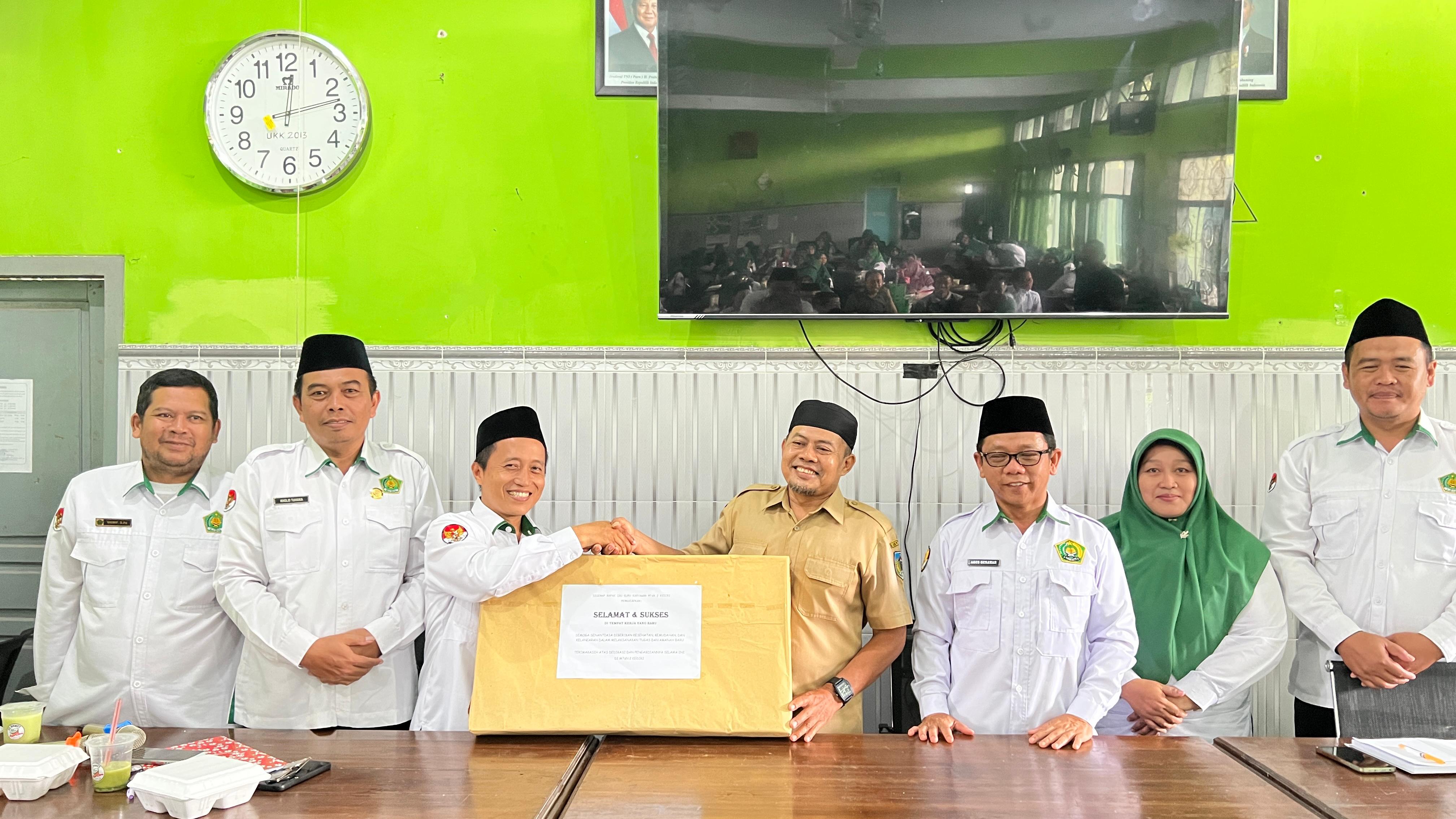 SELAMAT BERTUGAS DI TEMPAT BARU