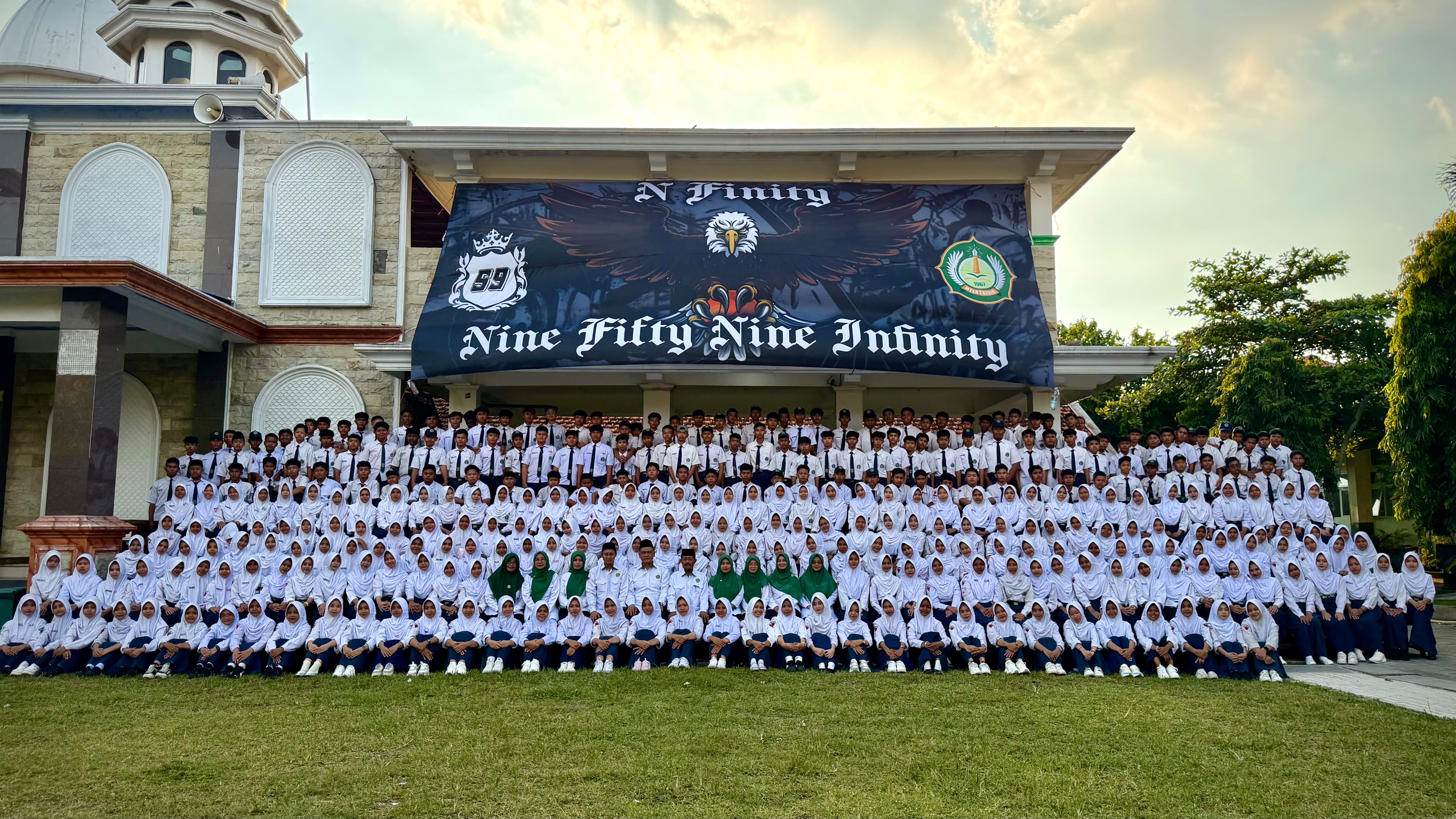 ALUMNI MTsN 2 KEDIRI ANGKATAN 59