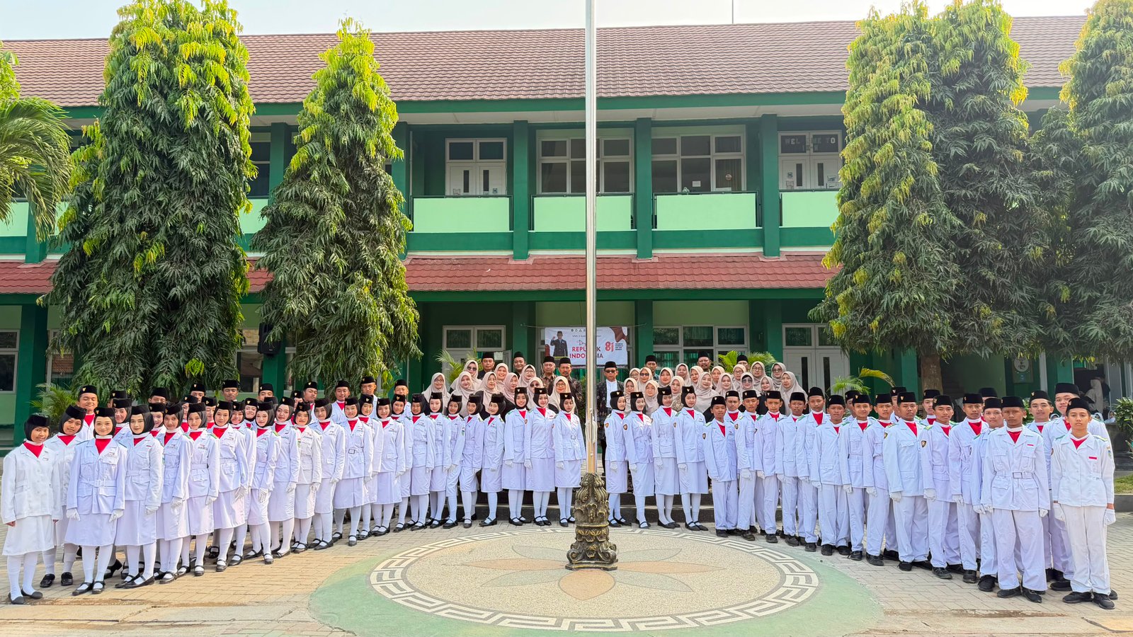 Semarak HUT RI KE 81 