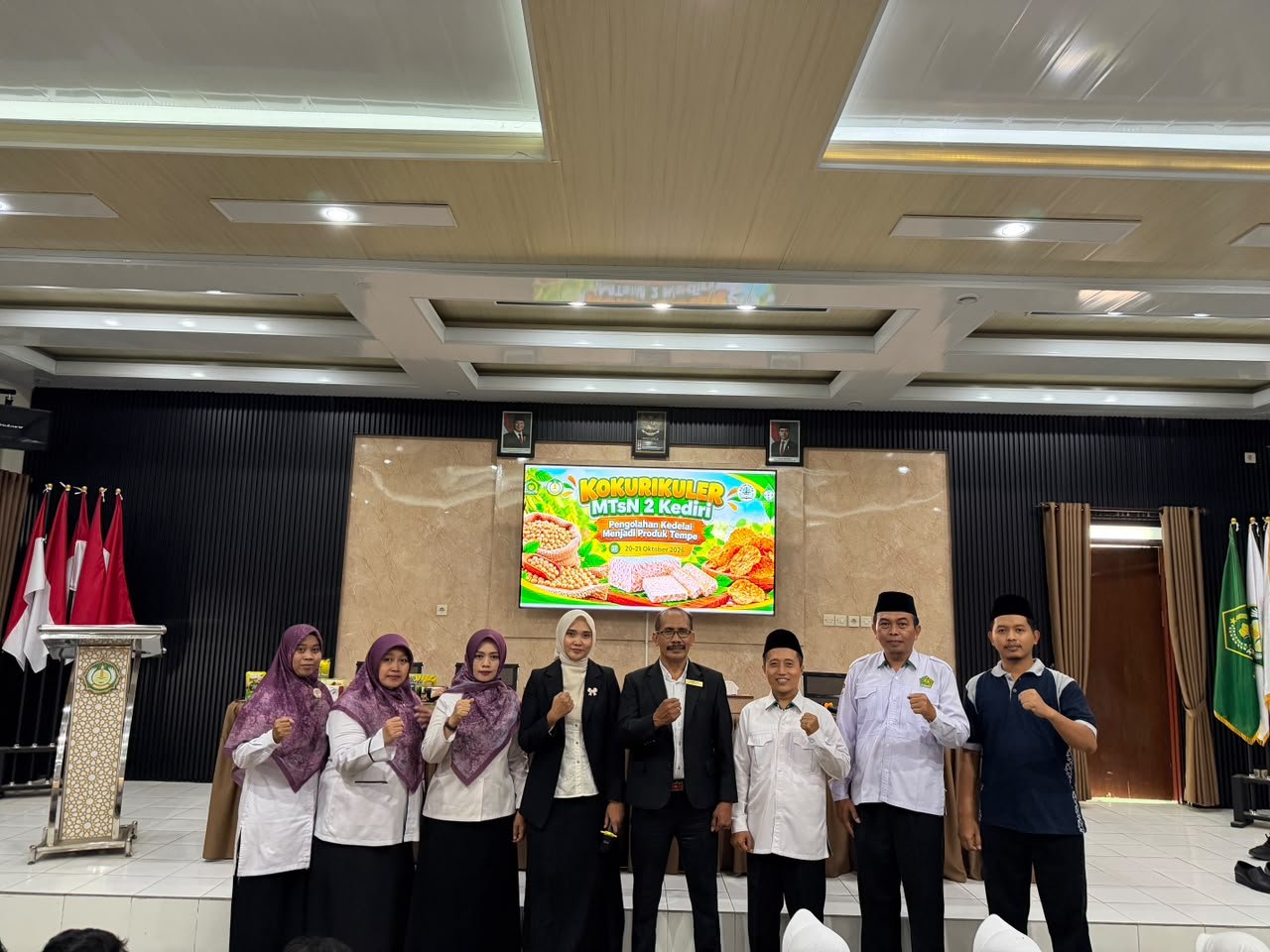 KOKURIKULER PEMBUATAN TEMPE DAN PENGEMASAN